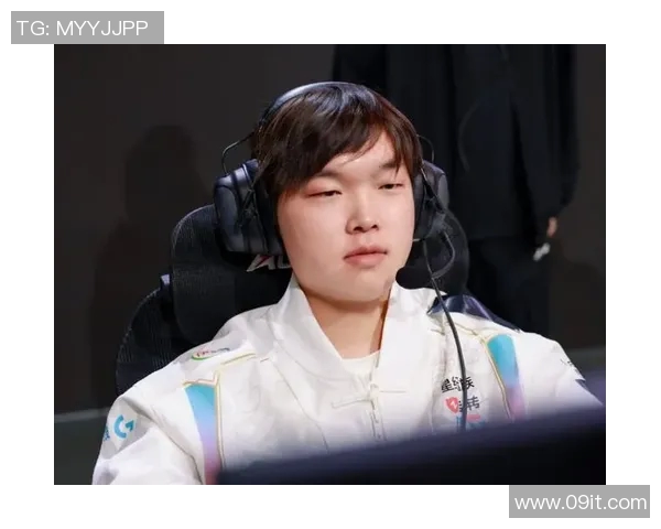 DOTA2热议BLG战术争议引发玩家对战术创新与传统的深思